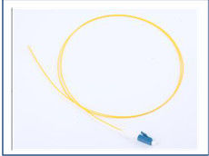 Single Mode Simplex SC APC Fiber Optic Pigtail با انواع مختلف اتصالات موجود است